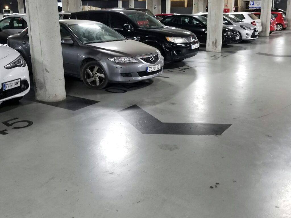 Parkolóházi padló